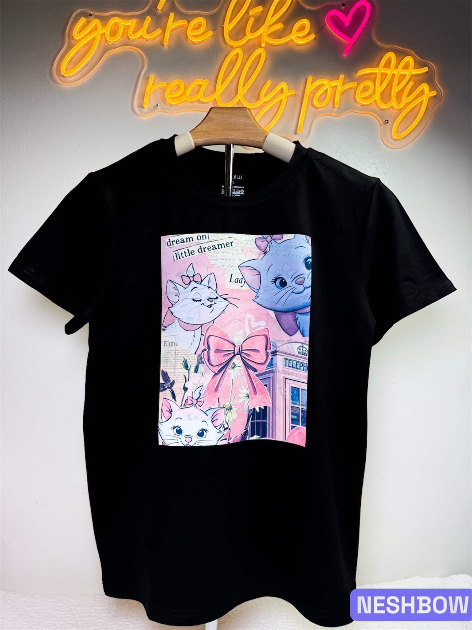 Purrfect Dreams Shirt! Short Sleeve T-shirt